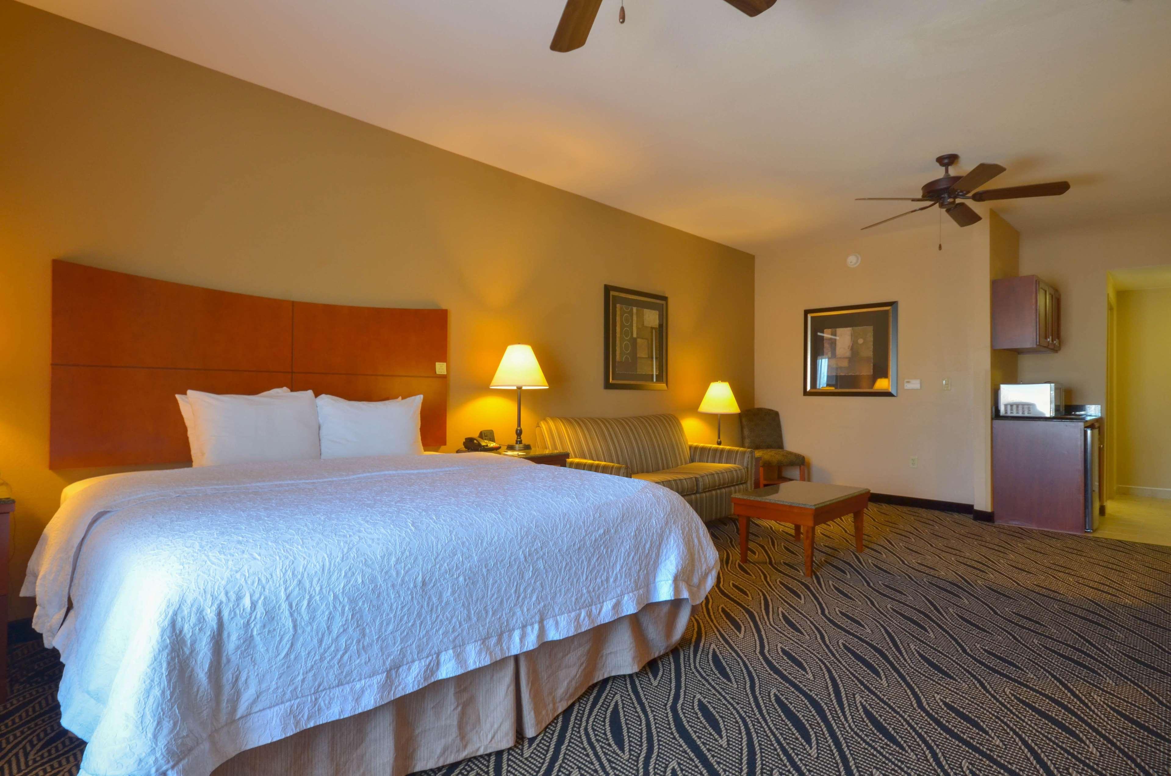 Hampton Inn Bryant Buitenkant foto