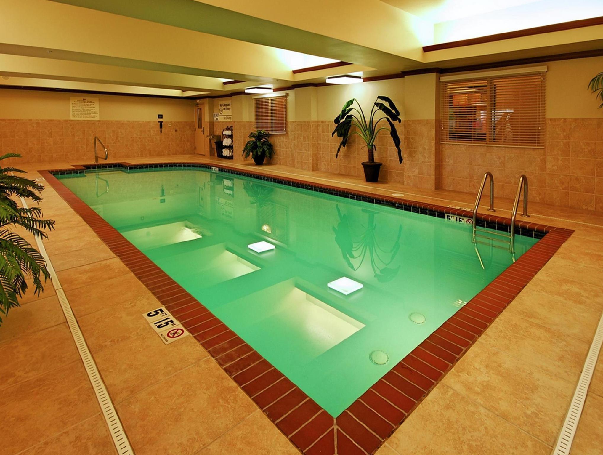 Hampton Inn Bryant Buitenkant foto