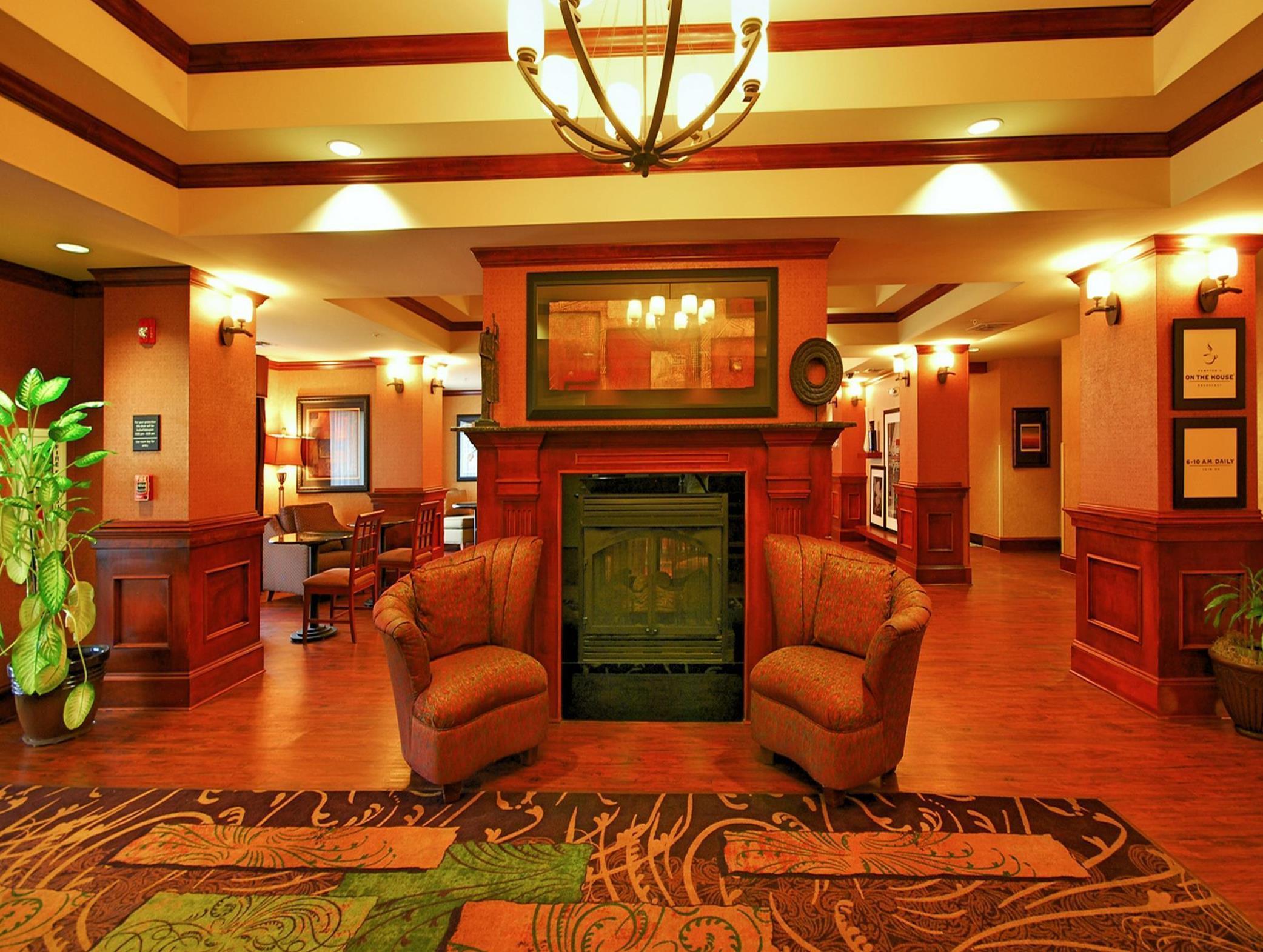 Hampton Inn Bryant Buitenkant foto