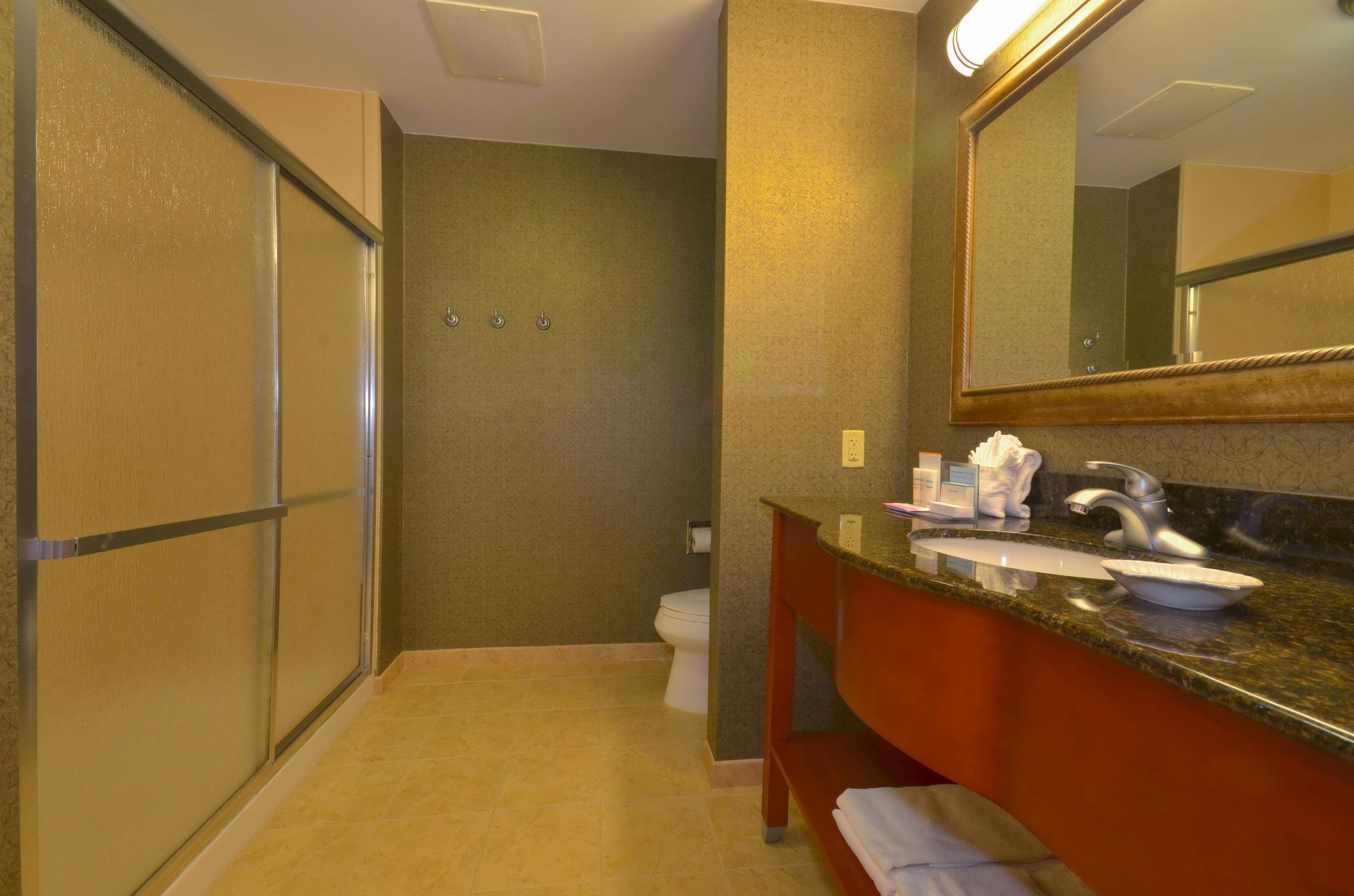 Hampton Inn Bryant Buitenkant foto