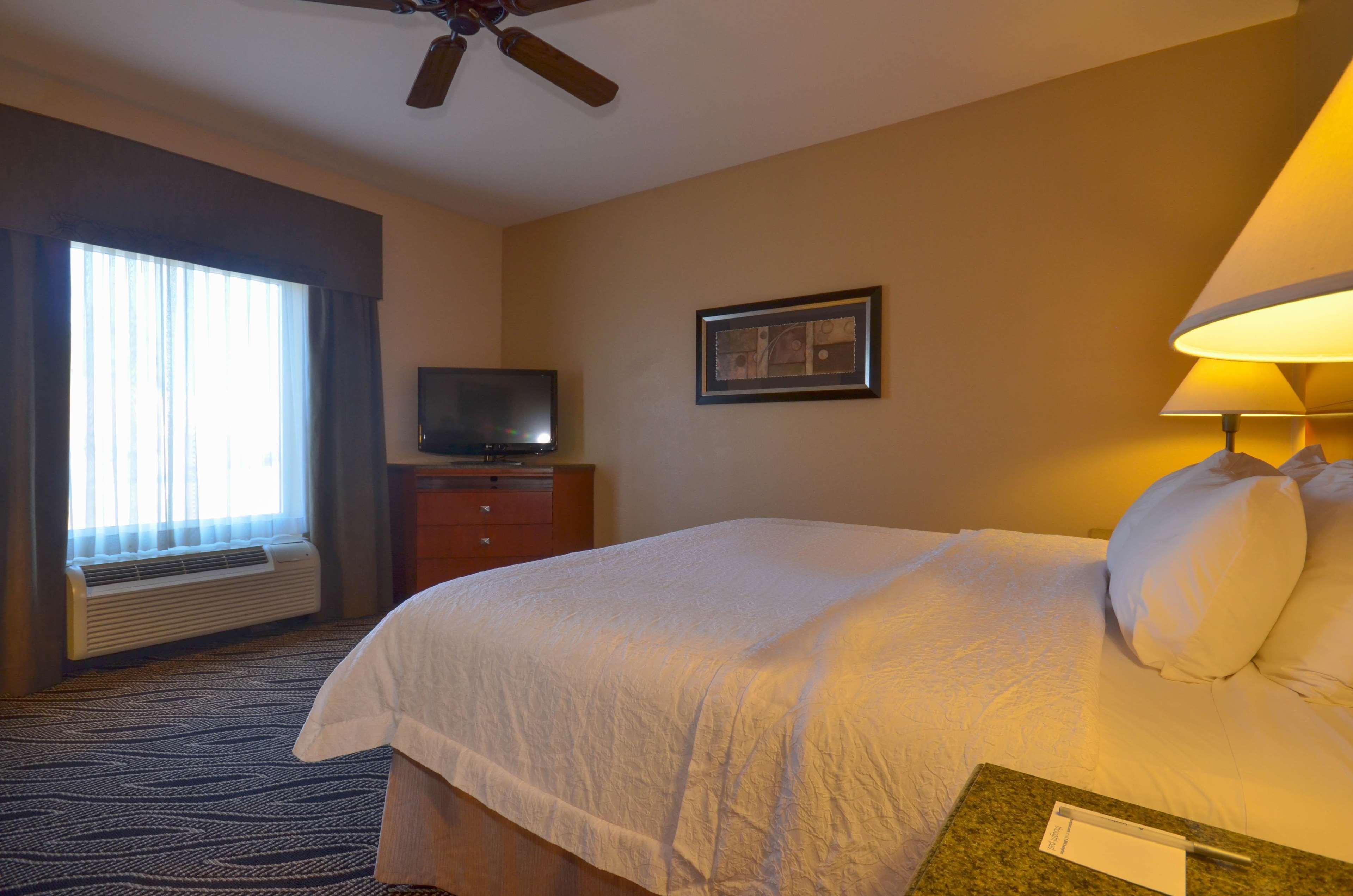 Hampton Inn Bryant Buitenkant foto
