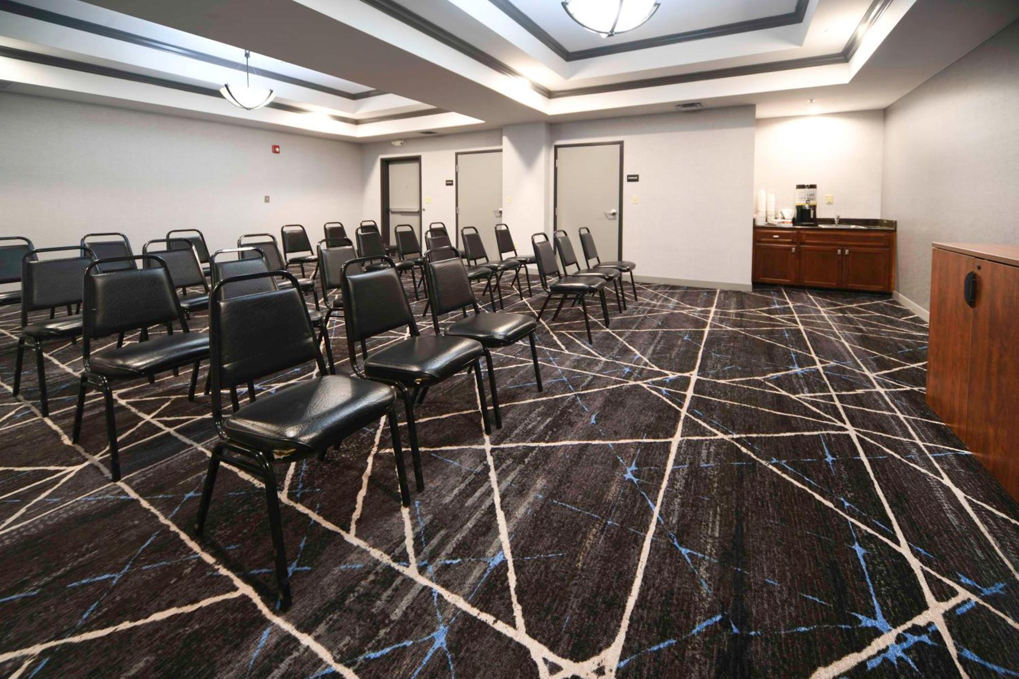 Hampton Inn Bryant Buitenkant foto