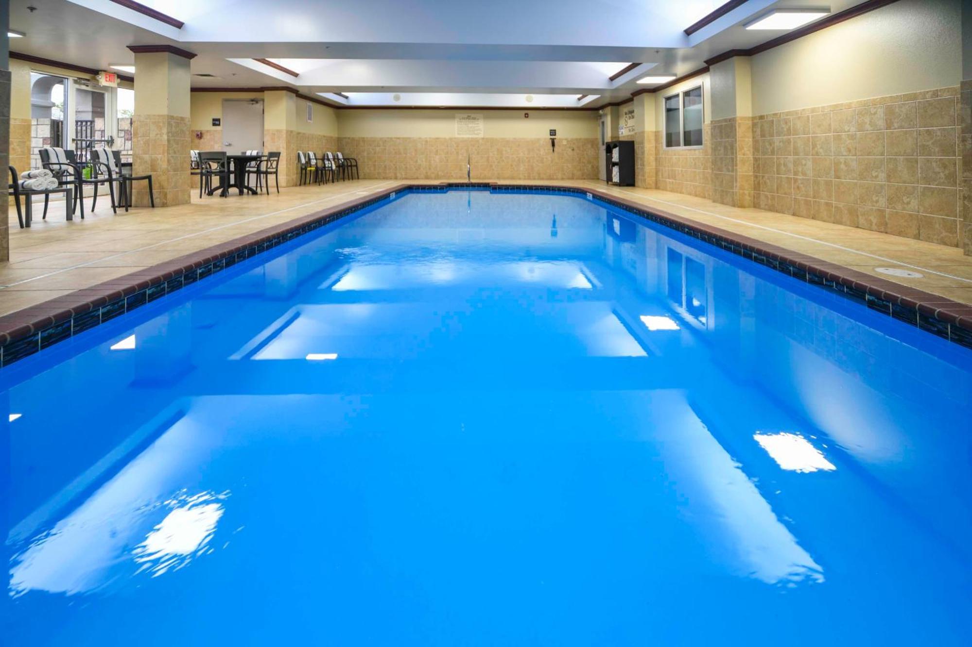 Hampton Inn Bryant Buitenkant foto
