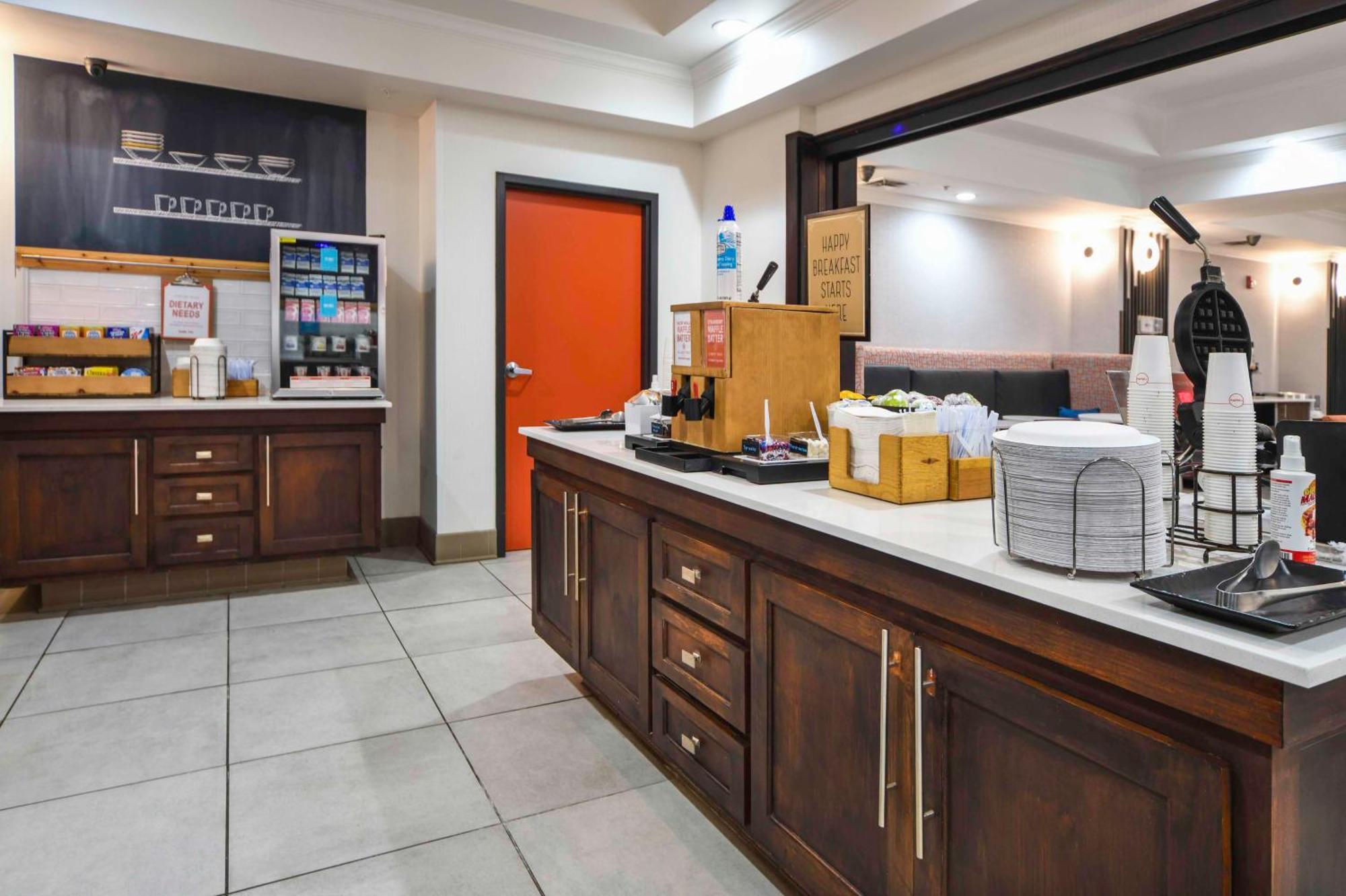 Hampton Inn Bryant Buitenkant foto