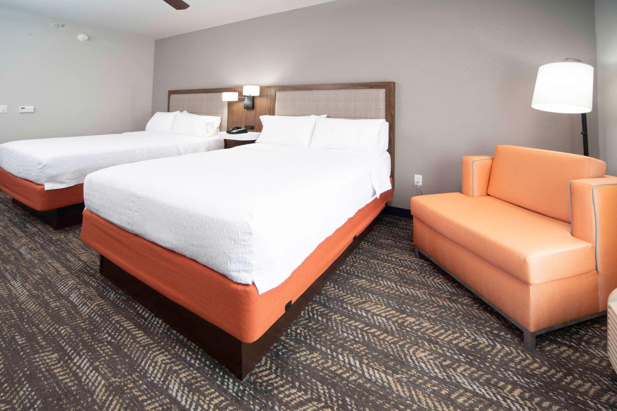 Hampton Inn Bryant Buitenkant foto