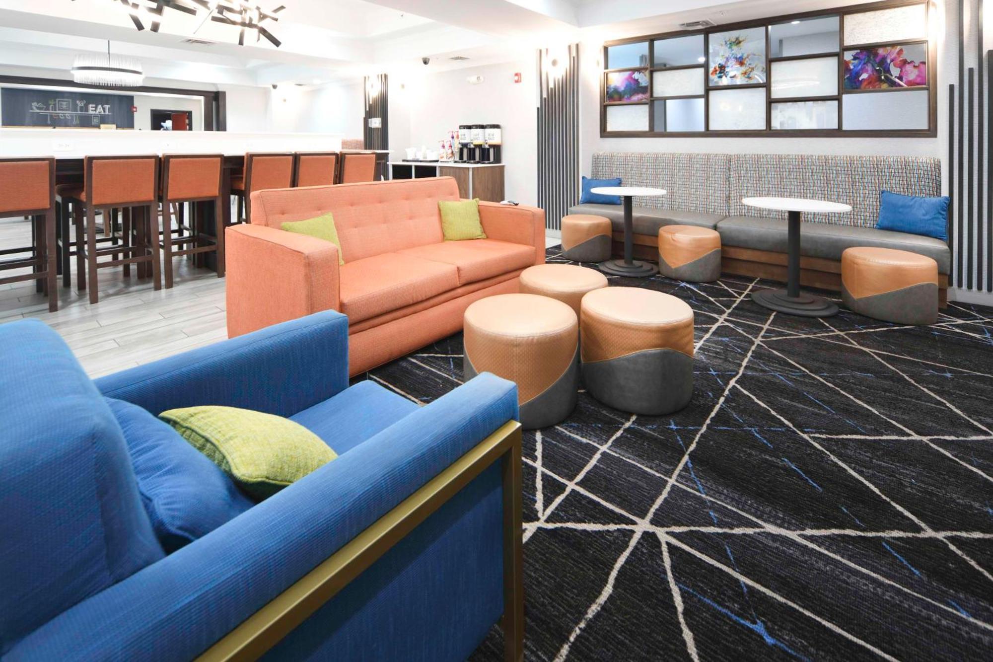 Hampton Inn Bryant Buitenkant foto