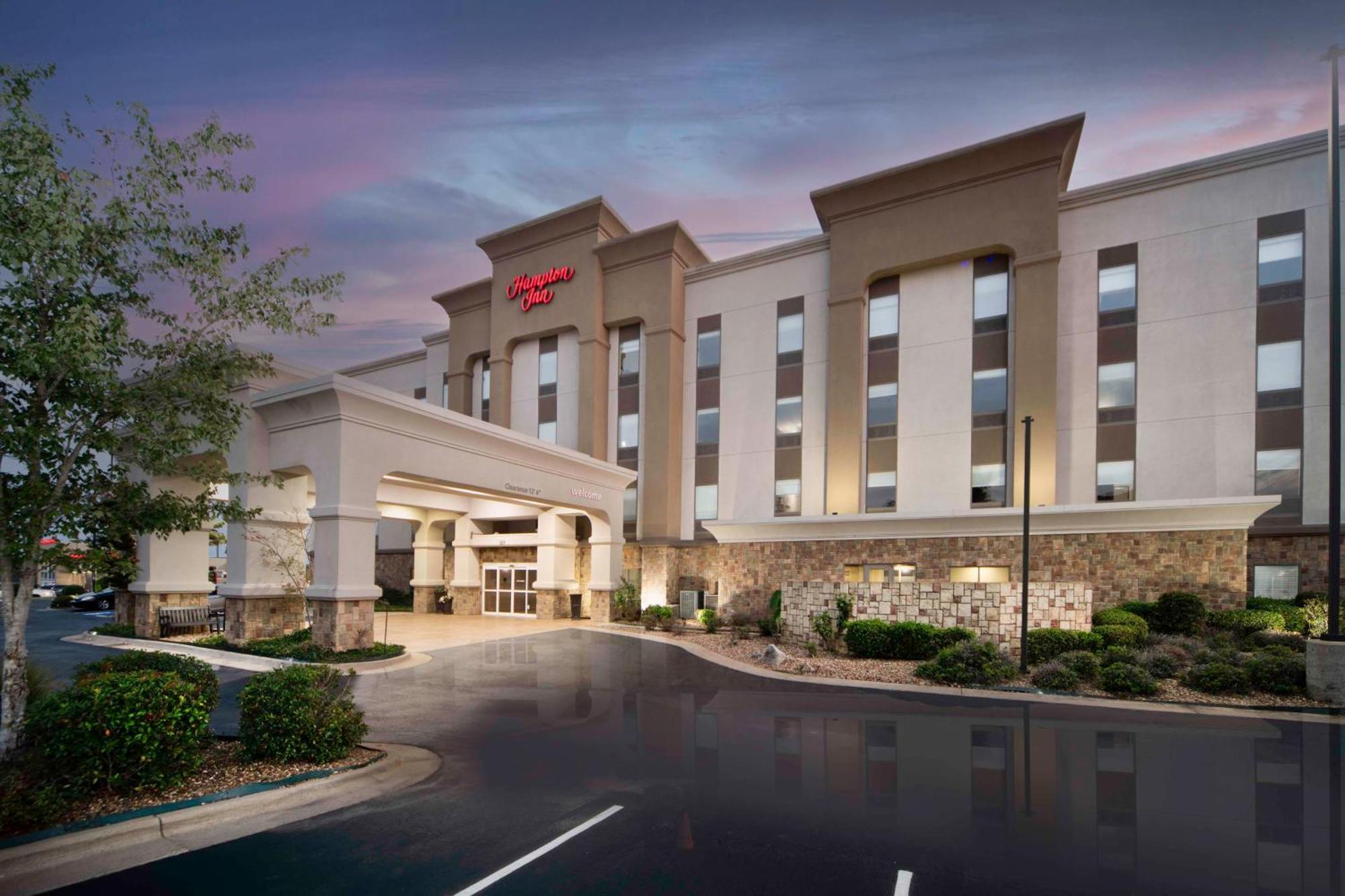 Hampton Inn Bryant Buitenkant foto