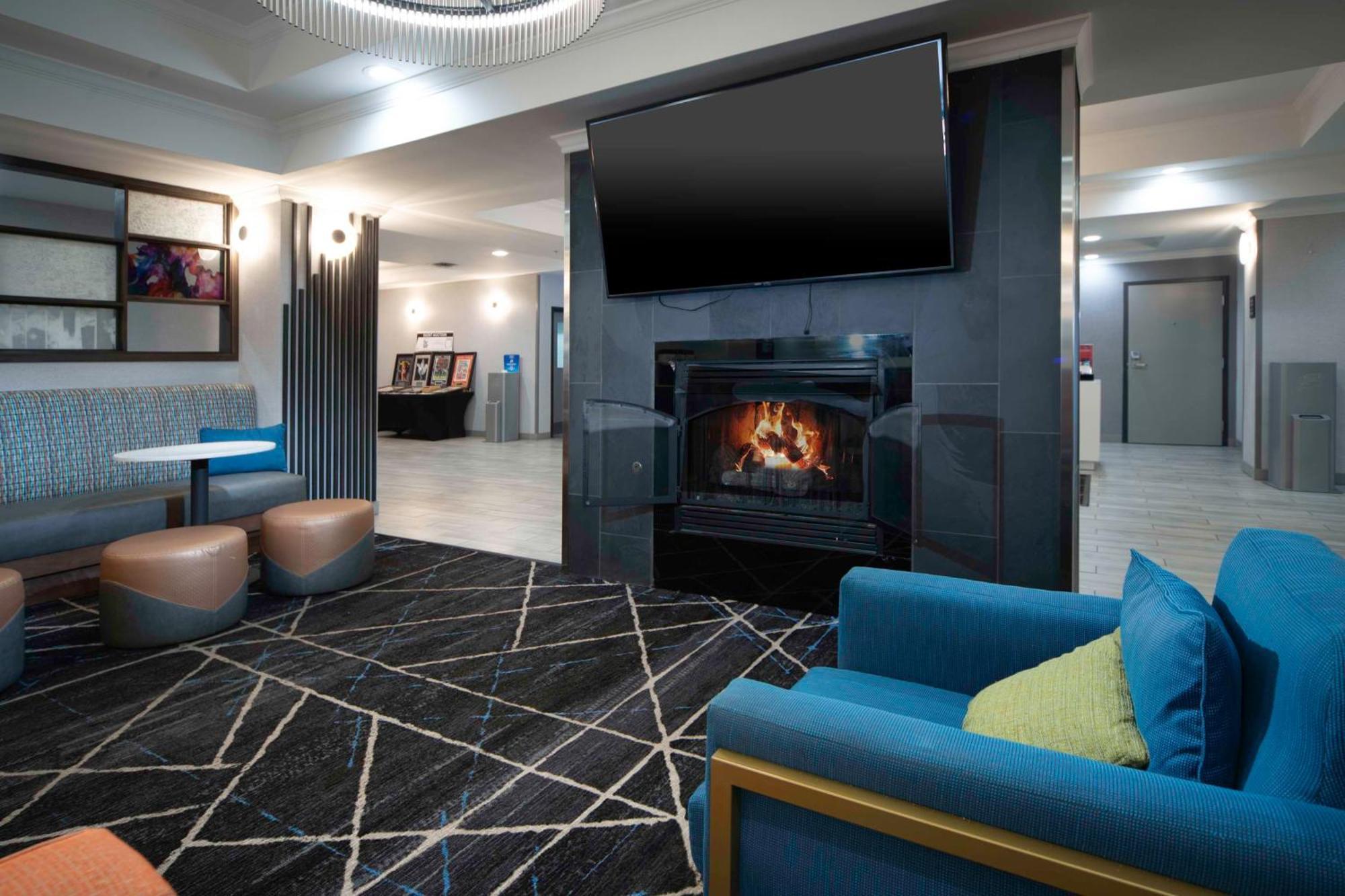Hampton Inn Bryant Buitenkant foto