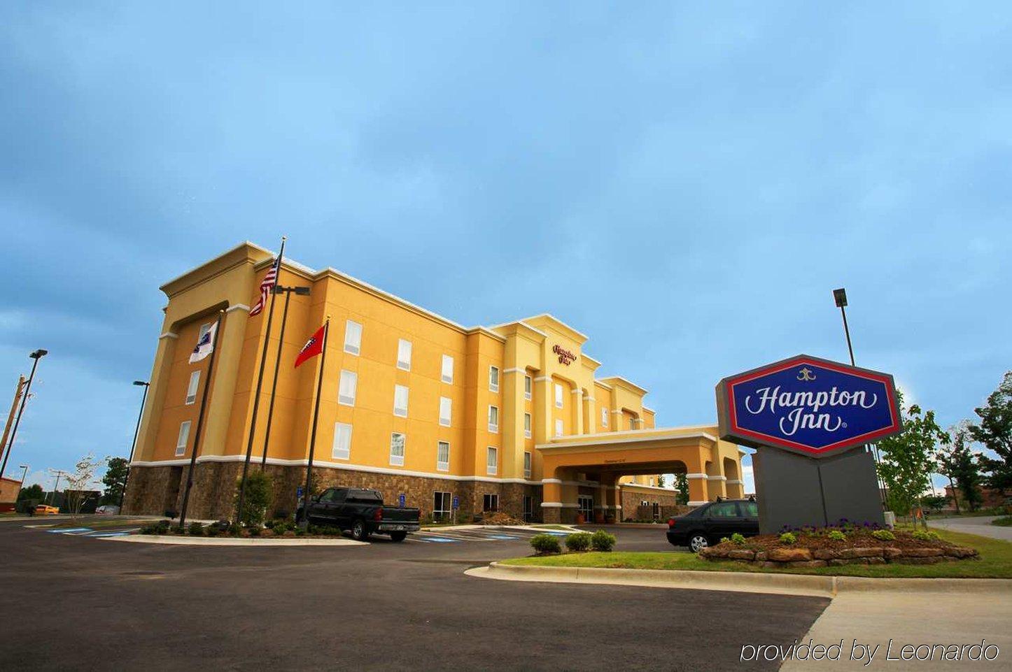 Hampton Inn Bryant Buitenkant foto